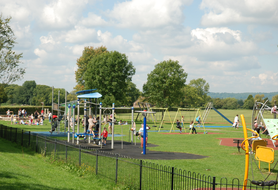 Tonbridge Racecourse sportsground play area